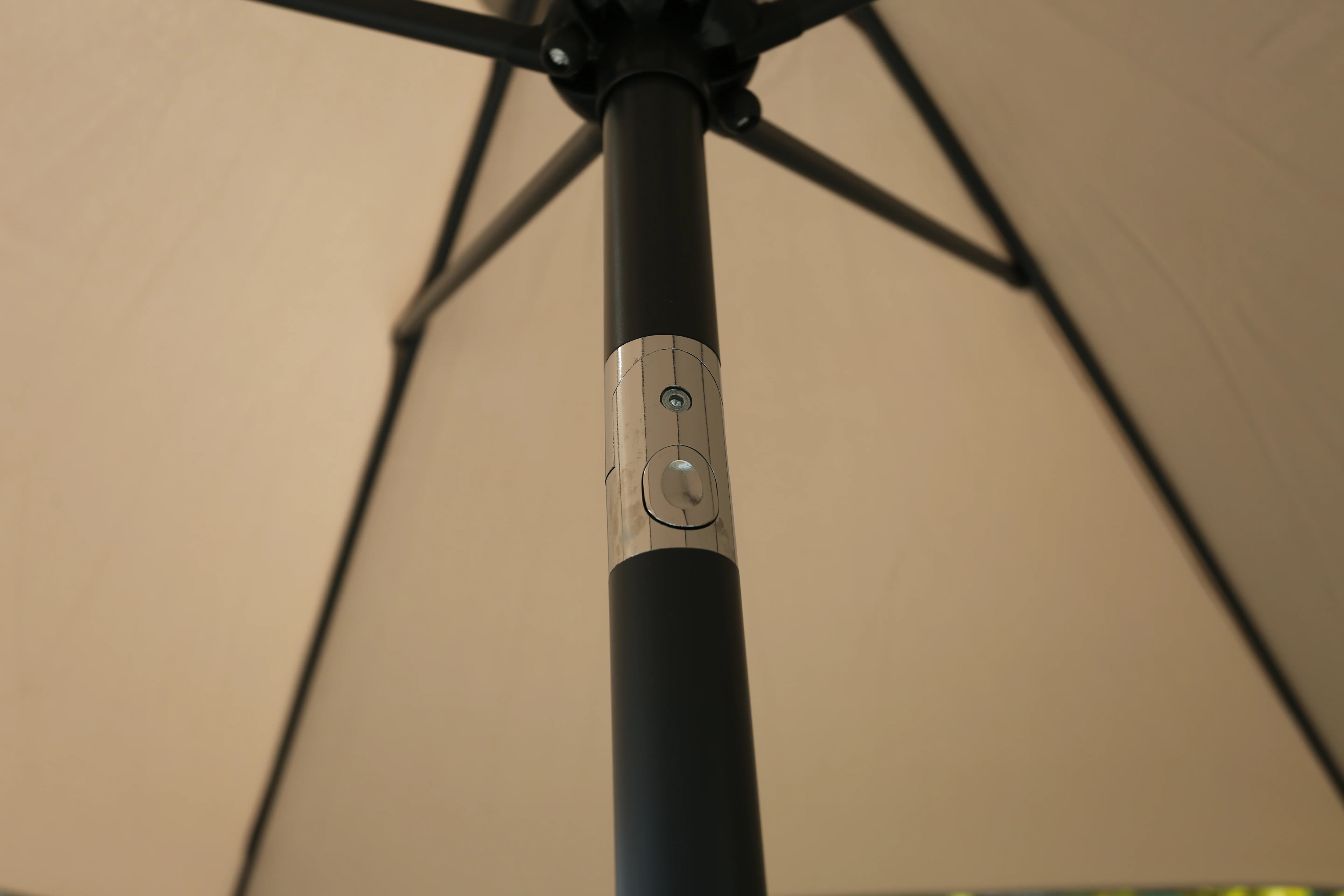 ENJOi Royal Round Aluminium 3m Taupe Parasol - Image 3